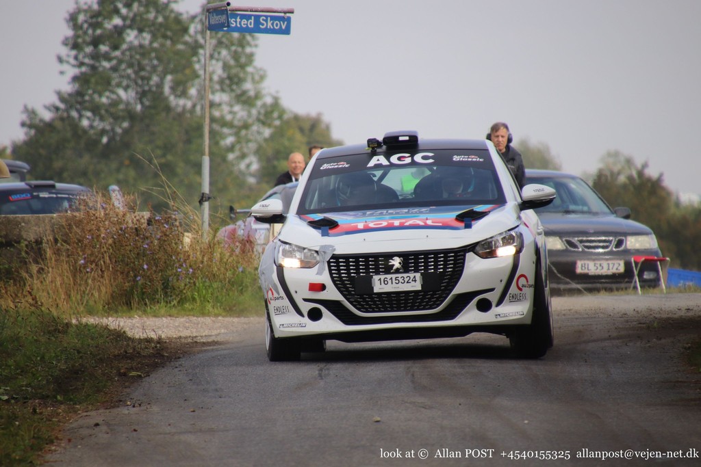 Der er dømt koncentration fra første meter for Morten Fuhlendorf og Finn Thomsen ved Cimbern Rallye 2022